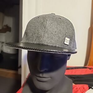 Melin THE INITIATIVE, OG hat. XL 60CM